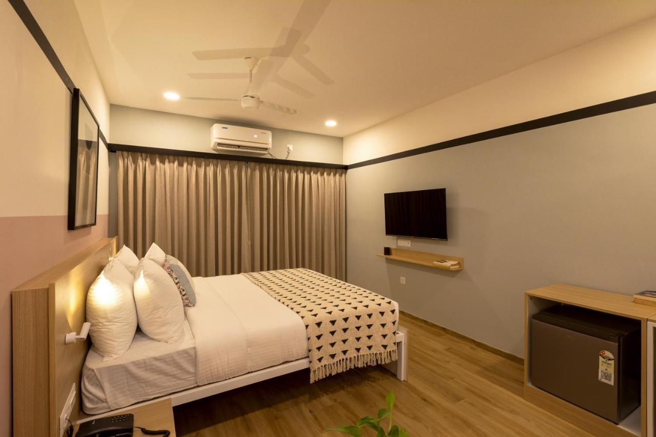 Olive Hotel Indiranagar 100Ft Road By Embassy Group Bangalore Esterno foto