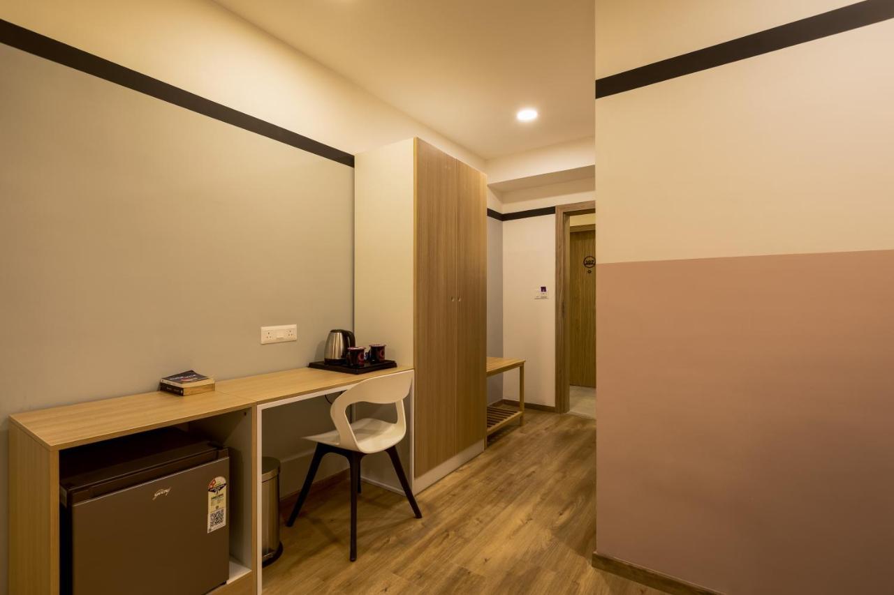 Olive Hotel Indiranagar 100Ft Road By Embassy Group Bangalore Esterno foto