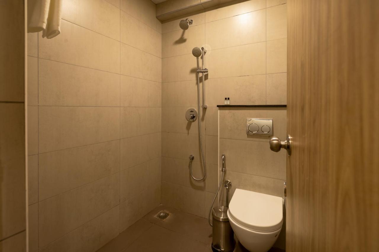 Olive Hotel Indiranagar 100Ft Road By Embassy Group Bangalore Esterno foto