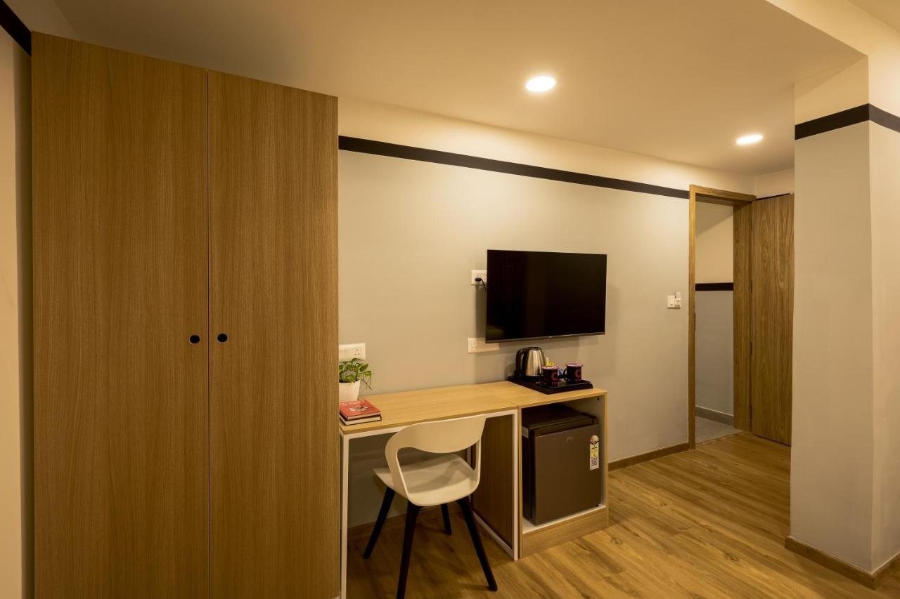 Olive Hotel Indiranagar 100Ft Road By Embassy Group Bangalore Esterno foto