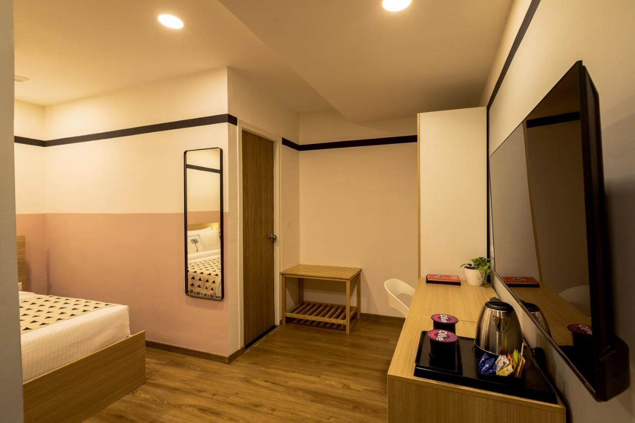 Olive Hotel Indiranagar 100Ft Road By Embassy Group Bangalore Esterno foto